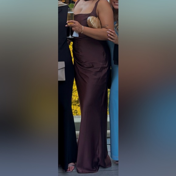 Baby boo Brown Maxi Gown CALANTHE MAXI DRESS - PLUM BROWN - Picture 2 of 4